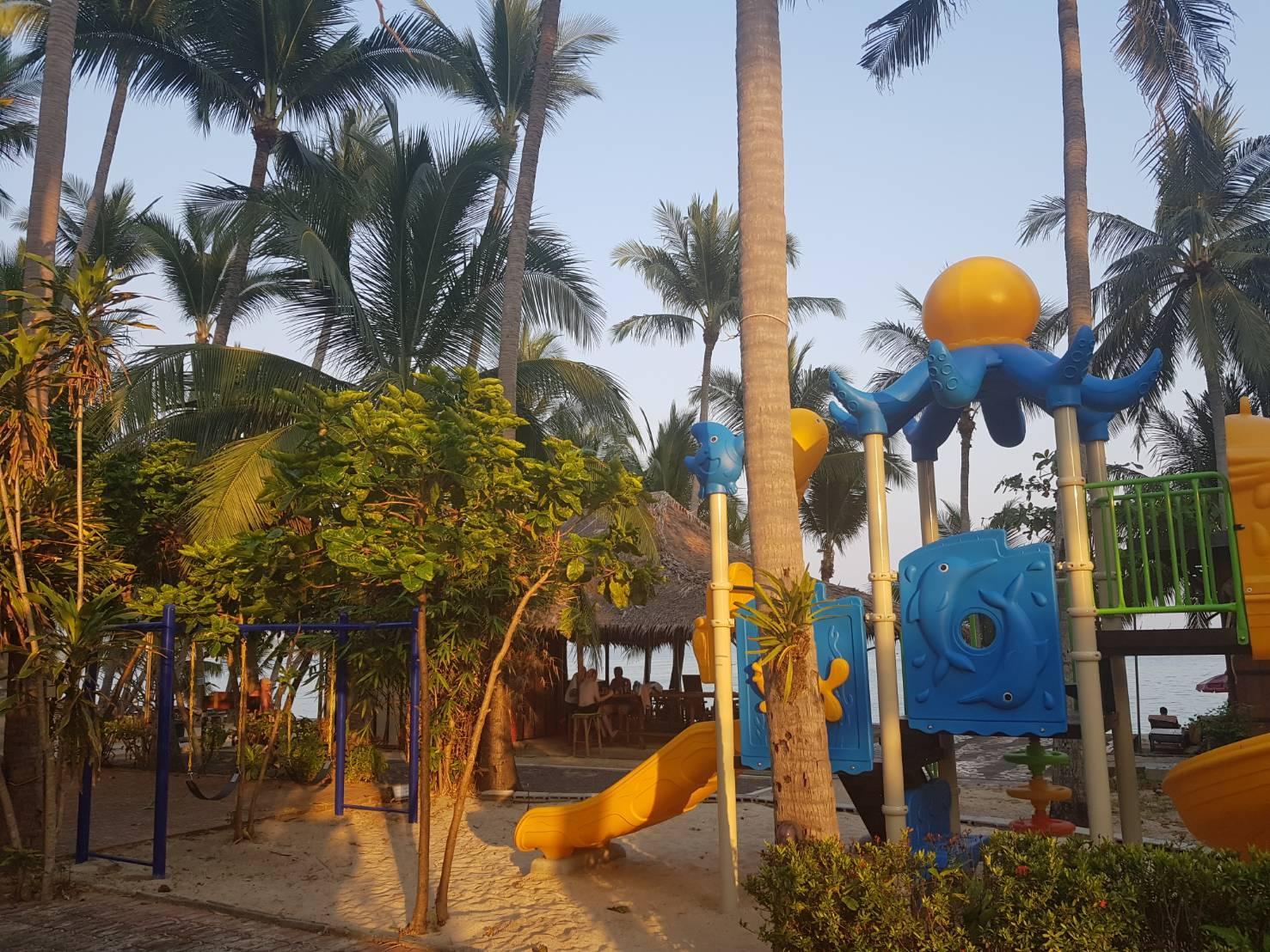 Astrococo Beach Resort By Coconut Beach Lamai Beach  Exterior photo